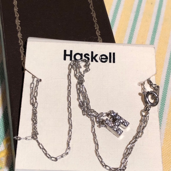 Miriam Haskell crystal initial letter H necklace - Picture 5 of 9